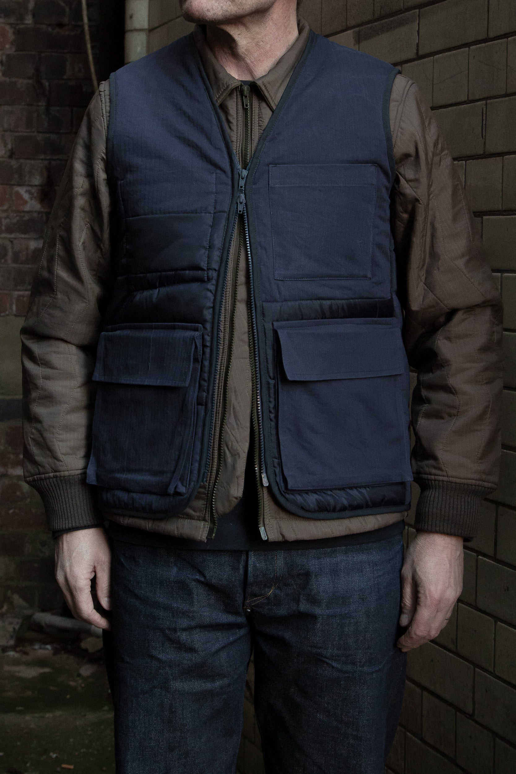 Pilot Herringbone Panel V Vest Dark Navy Blue