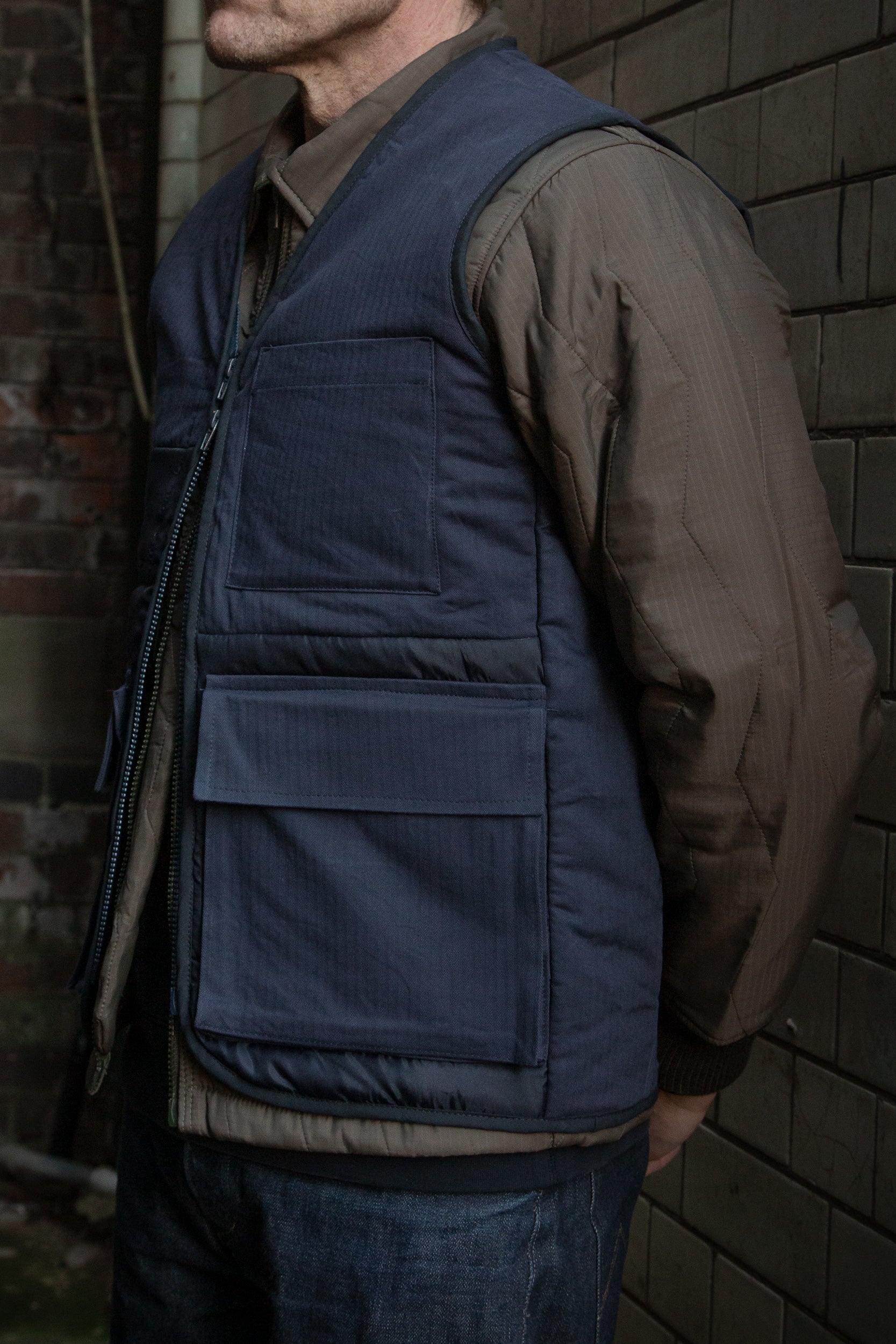 Pilot Herringbone Panel V Vest Dark Navy Blue